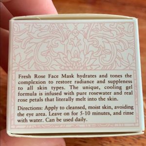 Sephora Makeup - Fresh Rose Face Mask Sephora Makeup - Fresh Rose Face Mask